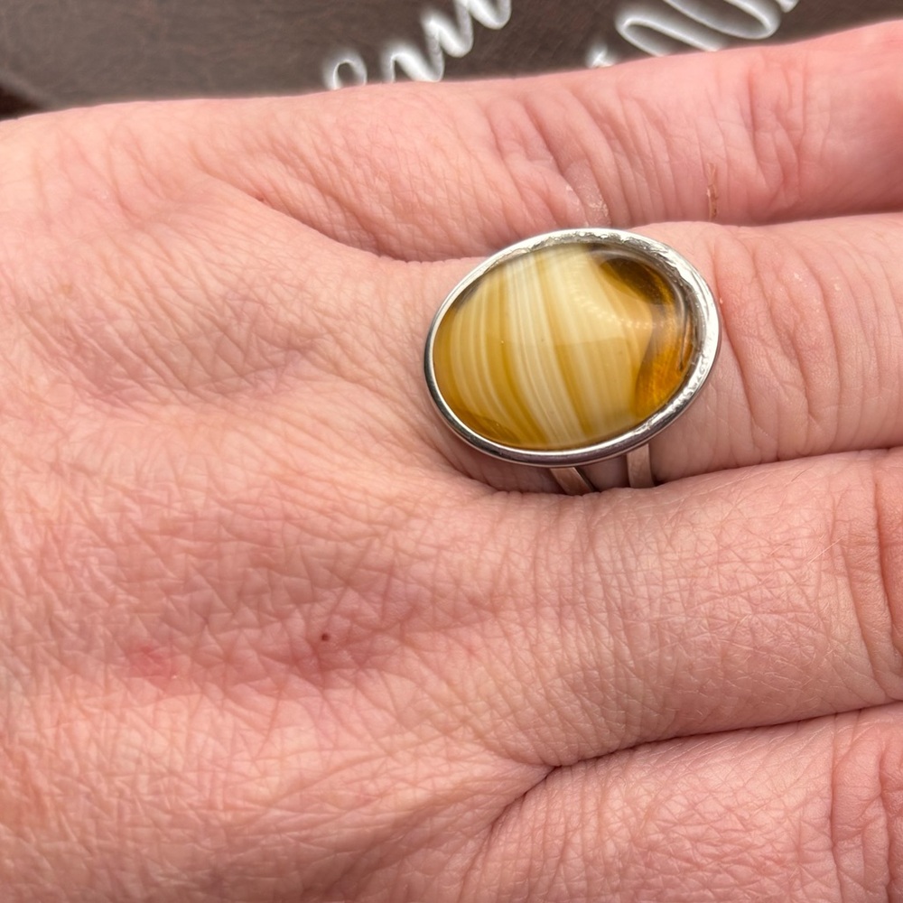 Vintage 1970s Yellow Striped Agate Ring • Stainless Steel Adjustable - Picture 15 of 15
